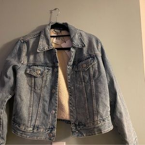 New Zara Fleece Lined Denim Jacket women's sz M